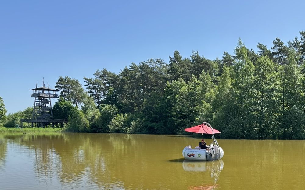 BBQ-Boot auf dem Obersee